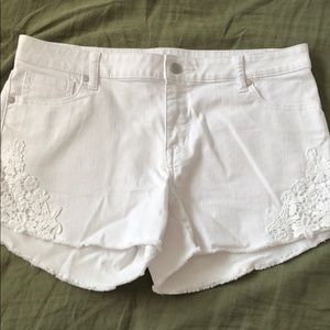Lauren Conrad white lace shorts